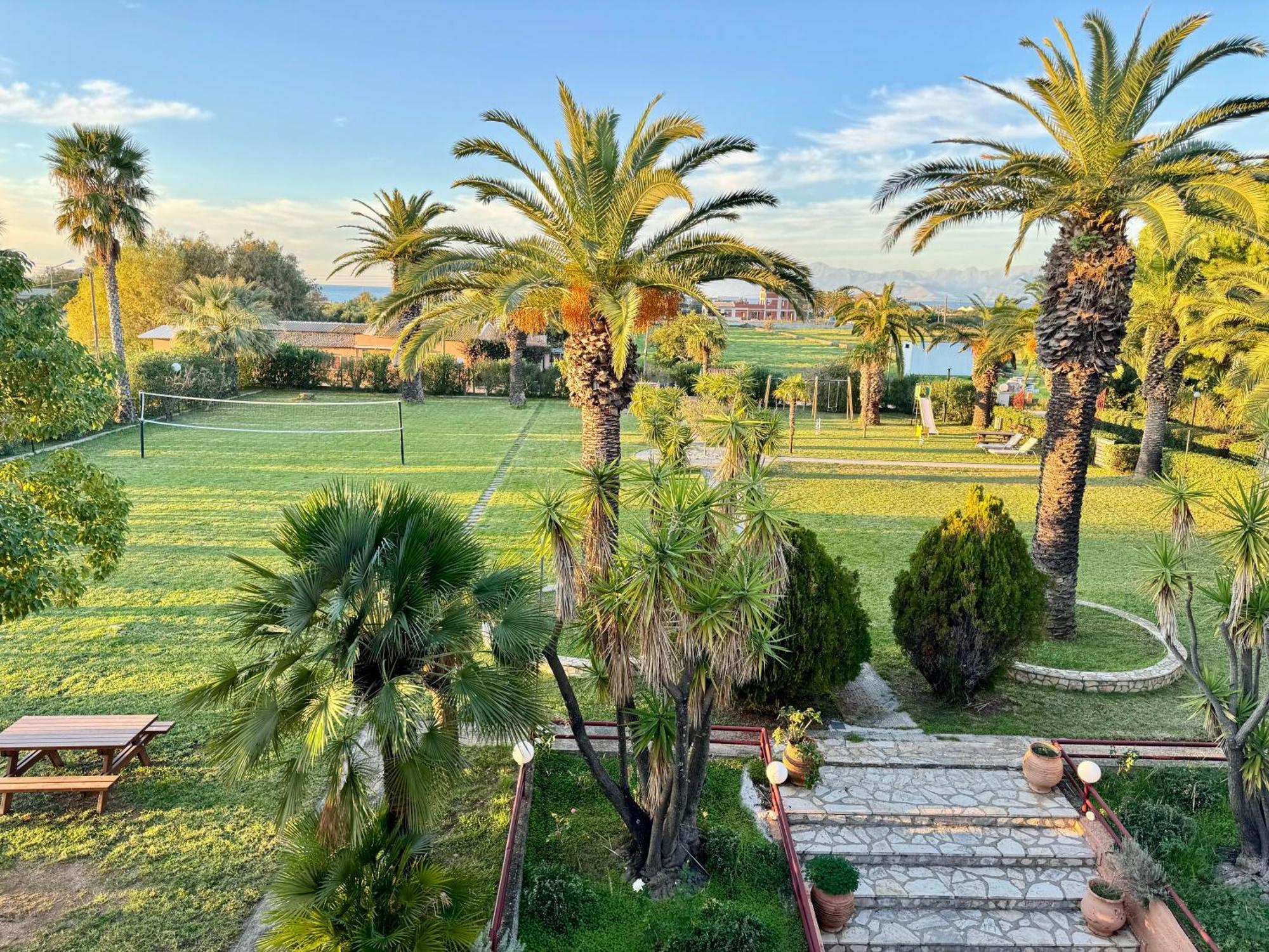 Villa Pami Almiros Beach 外观 照片